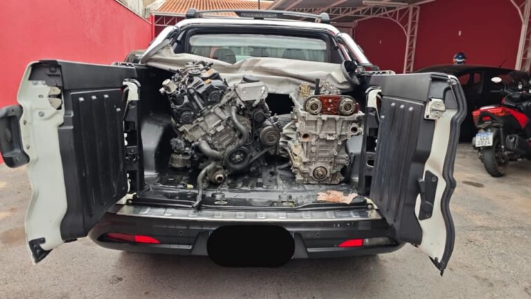 Polícia Civil Apreende Veículos e Motores Adulterados em Galpão de Várzea Paulista
